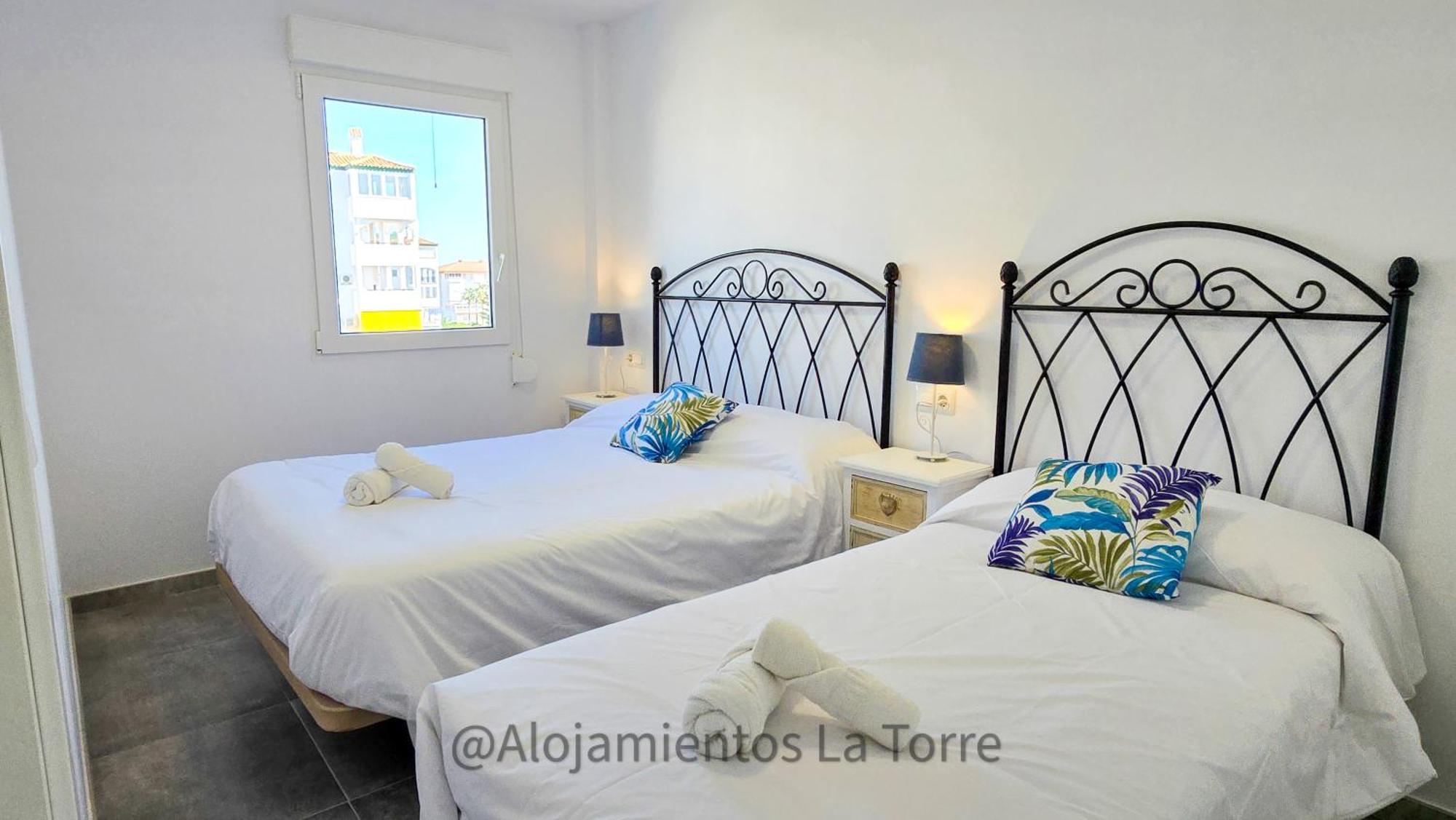 Laguna Beach Premium - Alojamientos La Torre Торокс Екстериор снимка
