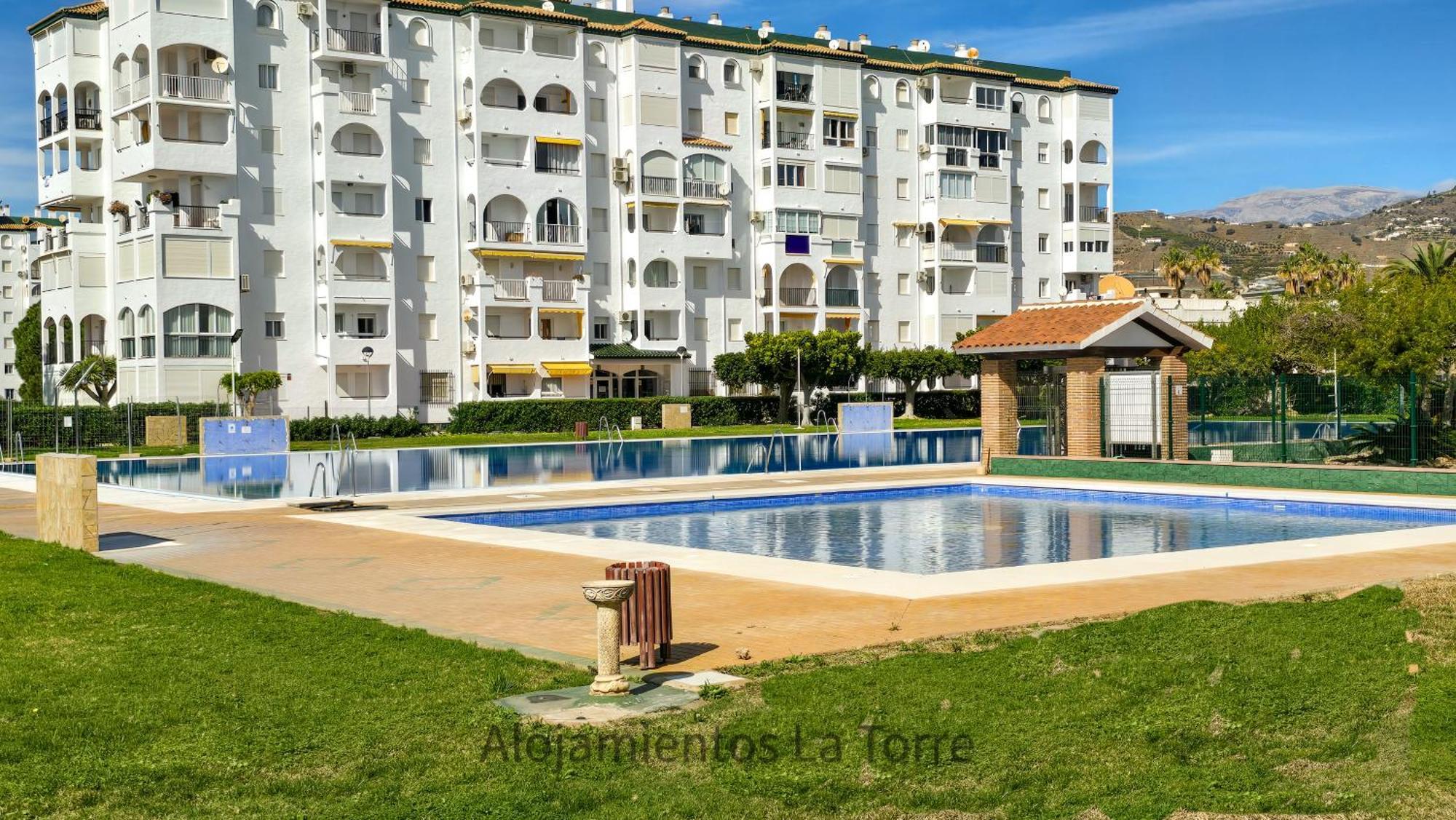 Laguna Beach Premium - Alojamientos La Torre Торокс Екстериор снимка