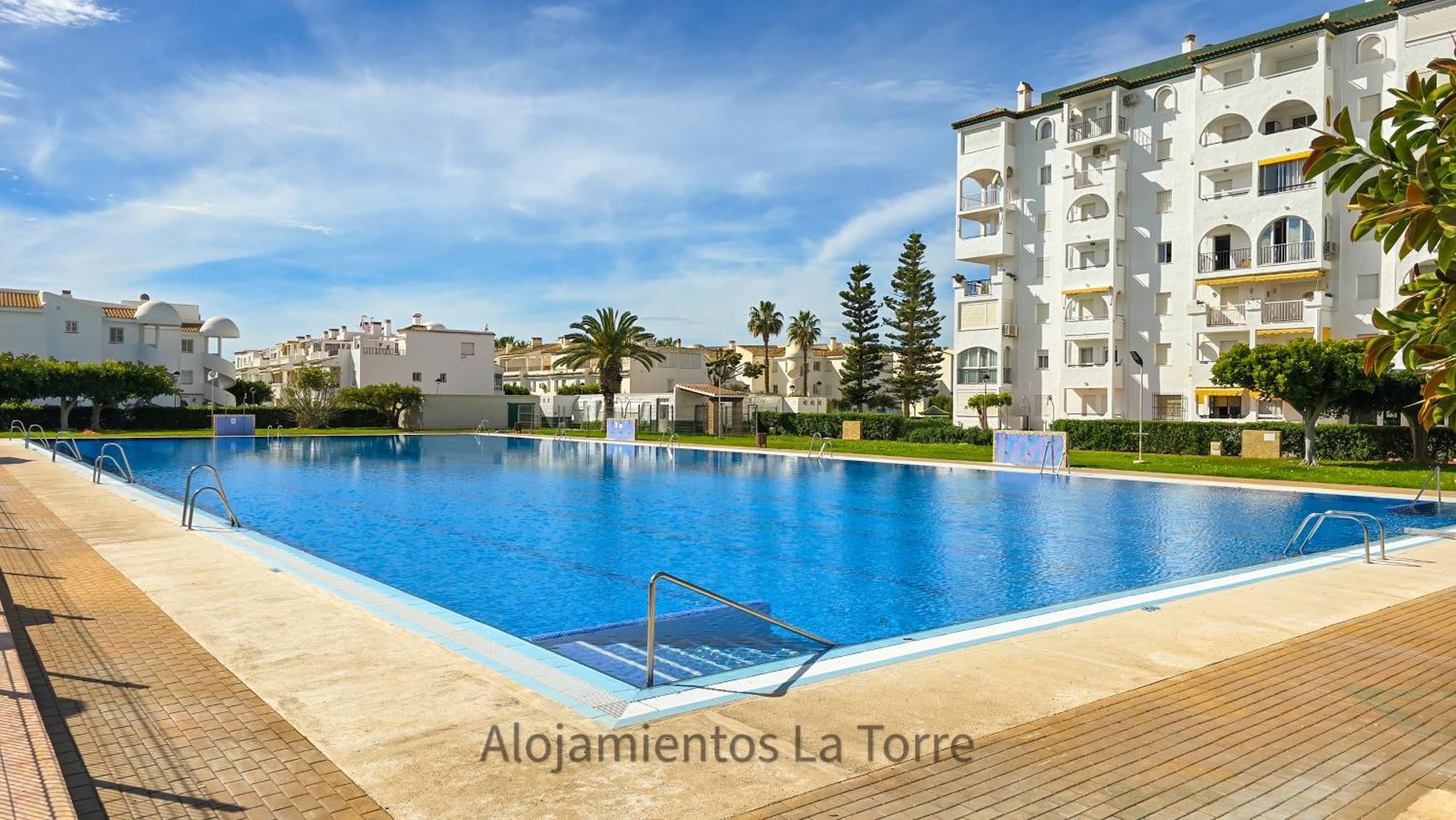 Laguna Beach Premium - Alojamientos La Torre Торокс Екстериор снимка