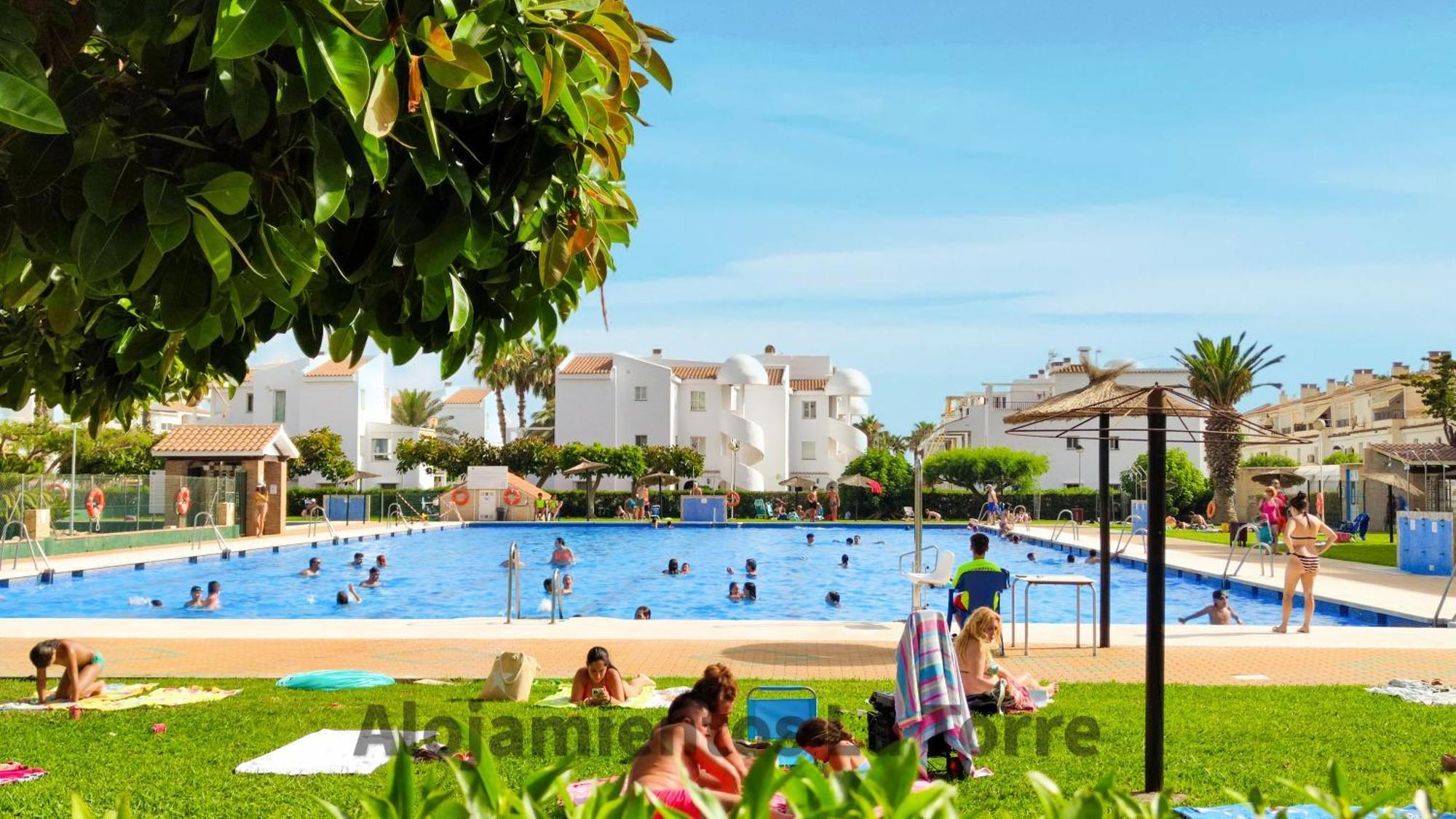 Laguna Beach Premium - Alojamientos La Torre Торокс Екстериор снимка
